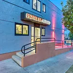 La Mirage Inn - Hollywood